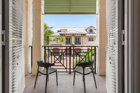 Exterior - 3770 County Line Rd #B5, Tequesta, FL 33469 photo 7 of 13