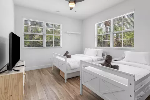 Bedroom - 3770 County Line Rd #B5, Tequesta, FL 33469 photo 6 of 6