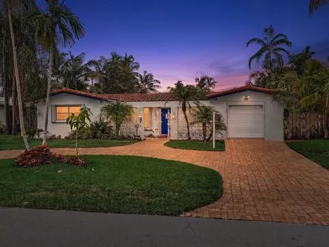 2121 NE 52nd St, Fort Lauderdale, FL 33308