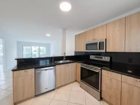 1541 S Ocean Blvd #219, Pompano Beach, FL 33062