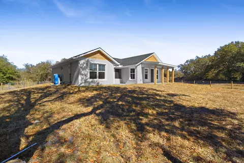 Exterior - 20806 NW 274th St, Okeechobee, FL 34972 photo 4 of 11