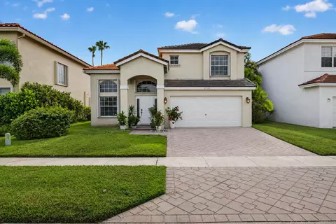 2146 Country Golf Dr, Wellington, FL 33414