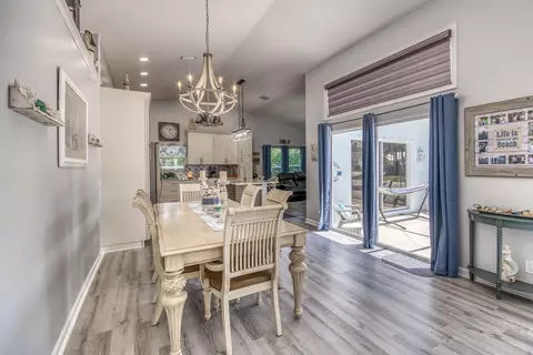 Dining - 2483 SW Regency Rd, Stuart, FL 34997 photo 2 of 3