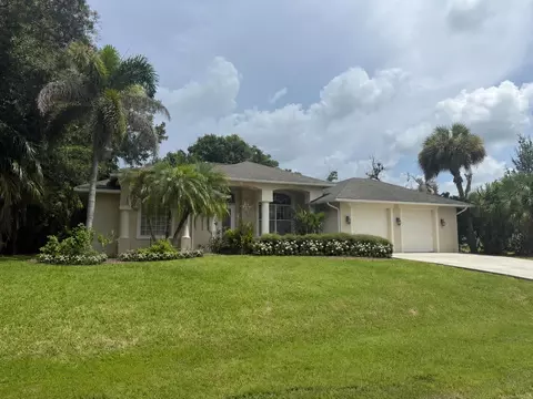 2108 Winding Creek Ln, Fort Pierce, FL 34981