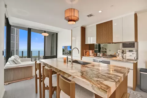 2831 S Bayshore Dr #2204, Miami, FL 33133