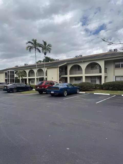 2601 Nassau Bnd #C2, Coconut Creek, FL 33066