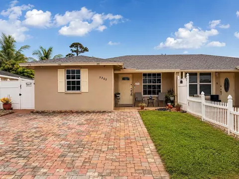 5365 Cannon Way, West Palm Beach, FL 33415