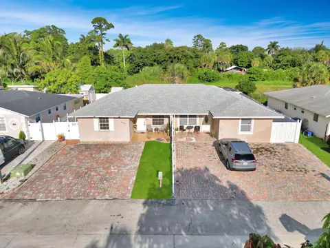 5365 Cannon Way, West Palm Beach, FL 33415