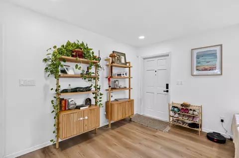 Entry Way - 902 SE Ocean Ave, Stuart, FL 34996 photo 1 of 1