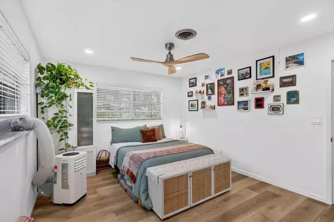 Bedroom - 902 SE Ocean Ave, Stuart, FL 34996 photo 2 of 10