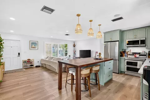 Other - 902 SE Ocean Ave, Stuart, FL 34996 photo 9 of 11