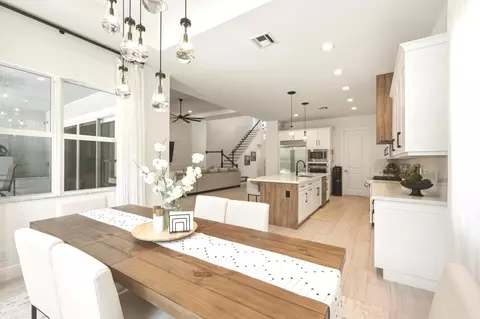 9264 Crestview Cir, Palm Beach Gardens, FL 33412