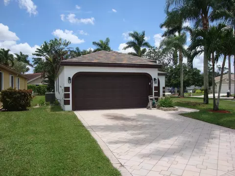6407 Breckenridge Cir, Lake Worth, FL 33467