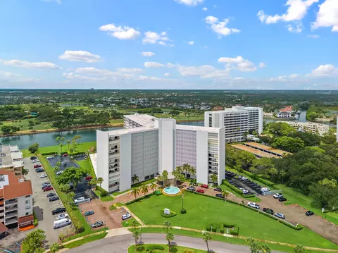 336 Golfview Rd #614, North Palm Beach, FL 33408