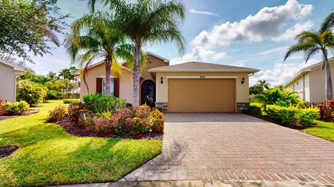 10178 SW Fernwood Ave, Port Saint Lucie, FL 34987