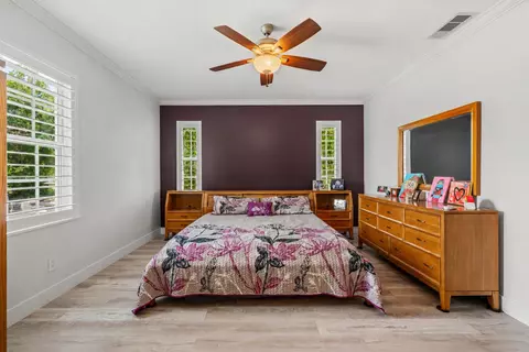 Bedroom - 142 Newcastle Dr, Jupiter, FL 33458 photo 2 of 5
