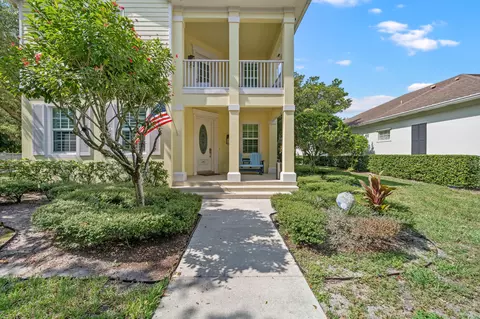 Exterior - 142 Newcastle Dr, Jupiter, FL 33458 photo 10 of 10