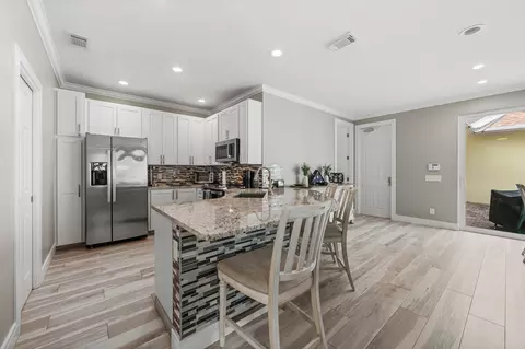 Kitchen - 142 Newcastle Dr, Jupiter, FL 33458 photo 1 of 4