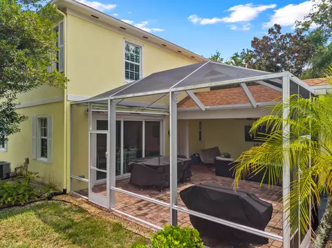 Exterior - 142 Newcastle Dr, Jupiter, FL 33458 photo 8 of 10