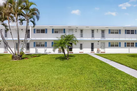 1115 Lake Ter #103, Boynton Beach, FL 33426