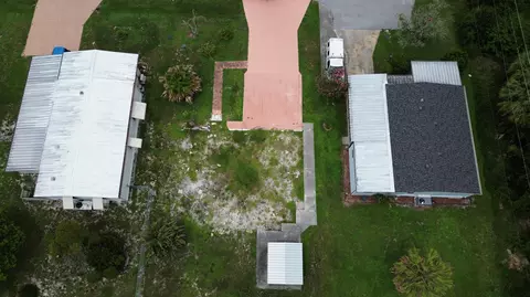 2574 SW Monarch Trl, Stuart, FL 34997 photo 5