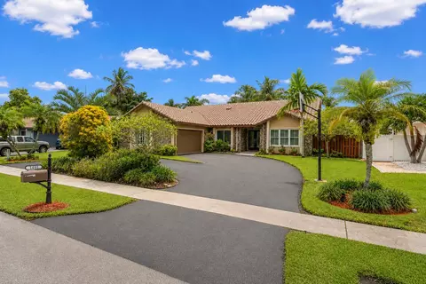 1491 NW 99th Ave, Plantation, FL 33322