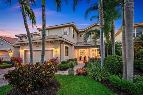 12132 Aviles Cir, Palm Beach Gardens, FL 33418