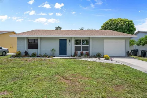 4820 Poseidon Pl, Lake Worth, FL 33463