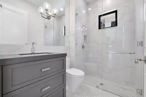 Bath - 9840 Bay Leaf Ct, Parkland, FL 33076 photo 10 of 10