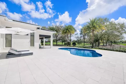 Exterior - 9840 Bay Leaf Ct, Parkland, FL 33076 photo 11 of 19