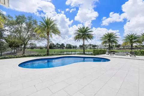 Exterior - 9840 Bay Leaf Ct, Parkland, FL 33076 photo 9 of 19