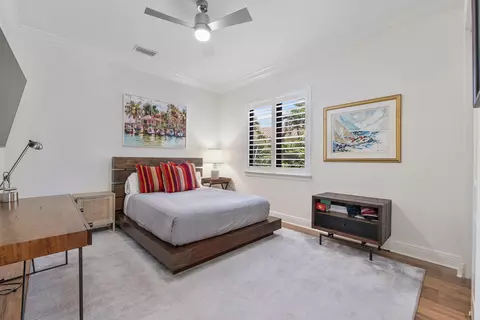 Bedroom - 9840 Bay Leaf Ct, Parkland, FL 33076 photo 6 of 6