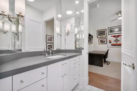 Bath - 9840 Bay Leaf Ct, Parkland, FL 33076 photo 9 of 10