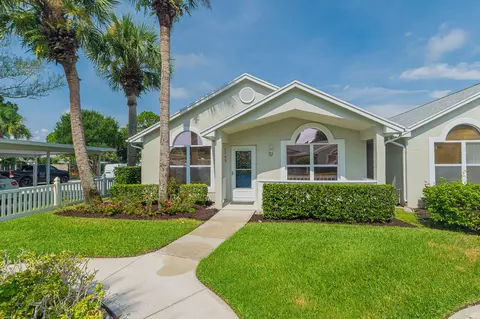 1149 NW Lombardy Dr, Port Saint Lucie, FL 34986