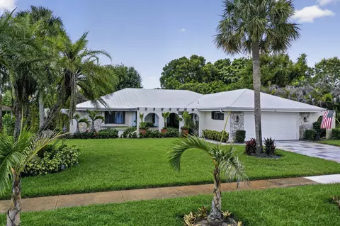 1866 SE Hanby Ave, Port Saint Lucie, FL 34952