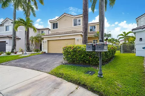 1428 Canary Island Dr, Weston, FL 33327