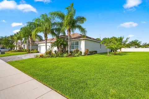 Exterior - 7314 SW Kantner Dr, Stuart, FL 34997 photo 11 of 11
