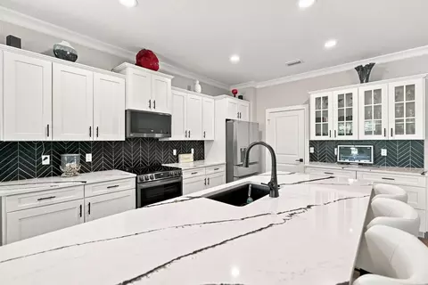 Kitchen - 7314 SW Kantner Dr, Stuart, FL 34997 photo 2 of 5