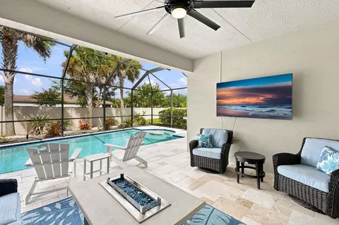 Exterior - 7314 SW Kantner Dr, Stuart, FL 34997 photo 4 of 11