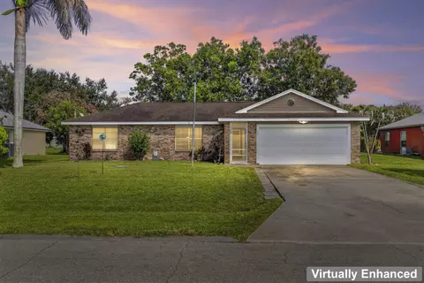 2081 SE South Buttonwood Dr, Port Saint Lucie, FL 34952