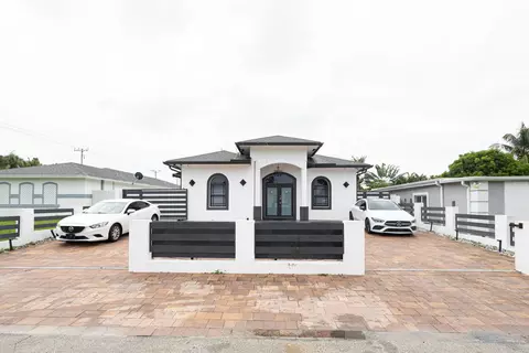 725 Mercury Street St, West Palm Beach, FL 33406