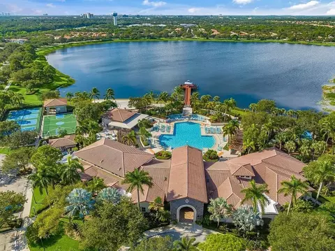 631 Moondancer Ct, Palm Beach Gardens, FL 33410
