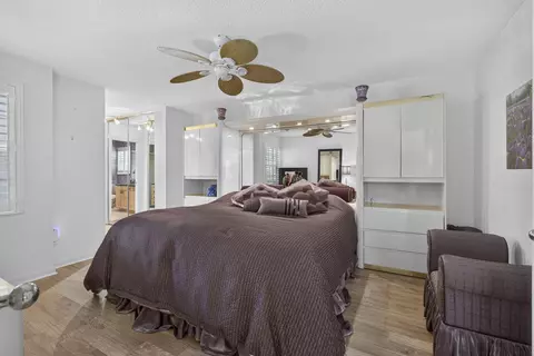 Bedroom - 262 Brier Cir, Jupiter, FL 33458 photo 3 of 3