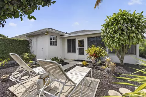 Exterior - 262 Brier Cir, Jupiter, FL 33458 photo 15 of 16