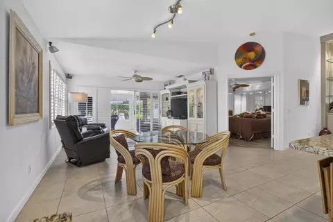 Dining - 262 Brier Cir, Jupiter, FL 33458 photo 3 of 6