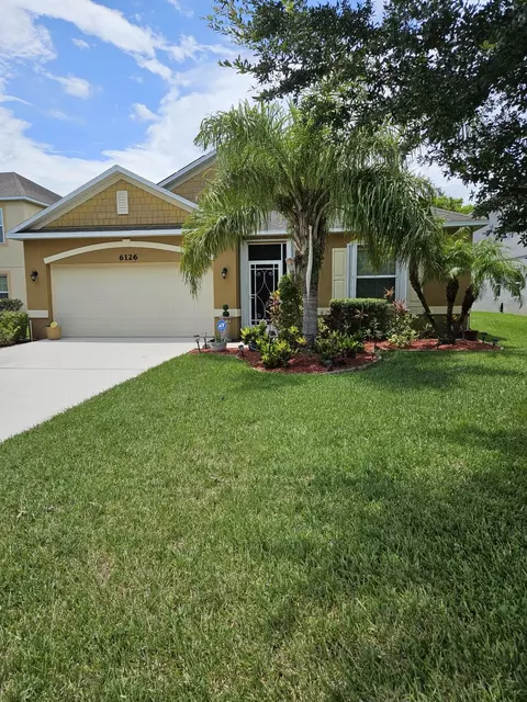 6126 NW Wild Cotton Way, Port Saint Lucie, FL 34986