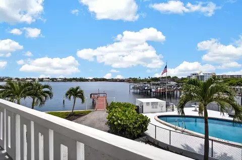 231 E Lantana Rd #204, Lantana, FL 33462