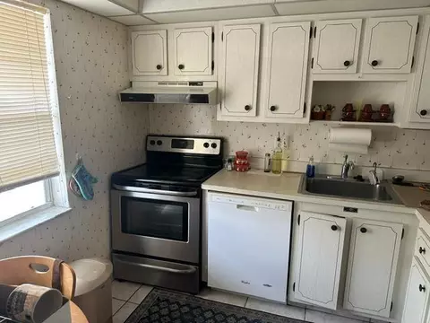 7805 NW 5th Ct #206, Margate, FL 33063