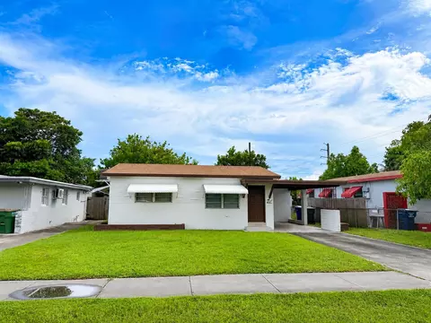 6340 Washington St, Hollywood, FL 33023