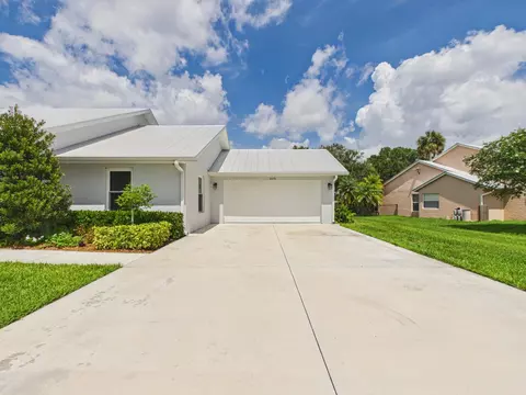 Exterior - 2075 SE 9th Ave, Okeechobee, FL 34974 photo 17 of 18